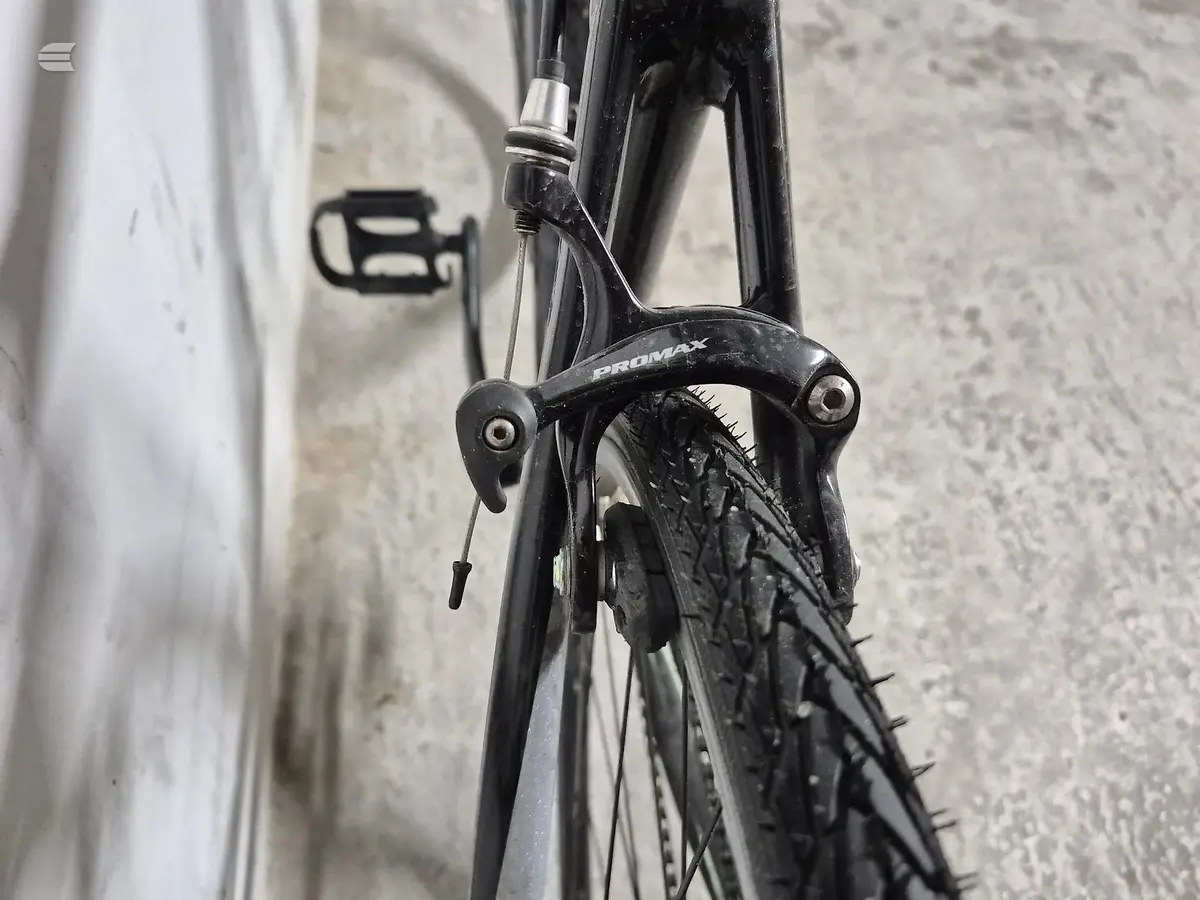 Used 2016 Cannondale Synapse Road Bike, photo 7 of 10
