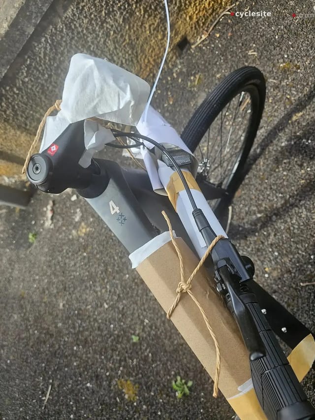2026 Trek 2026 FX Sport SL 4 L MATTE ONYX CARBON, photo 5 of 9