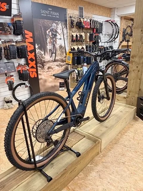 2025 Trek Powerfly+ 6 Gen 5, photo 2 of 6