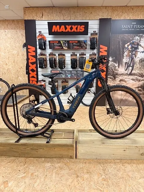 Used 2025 Trek Powerfly+ 6 Gen 5 Mountain Bike, photo 3 of 6