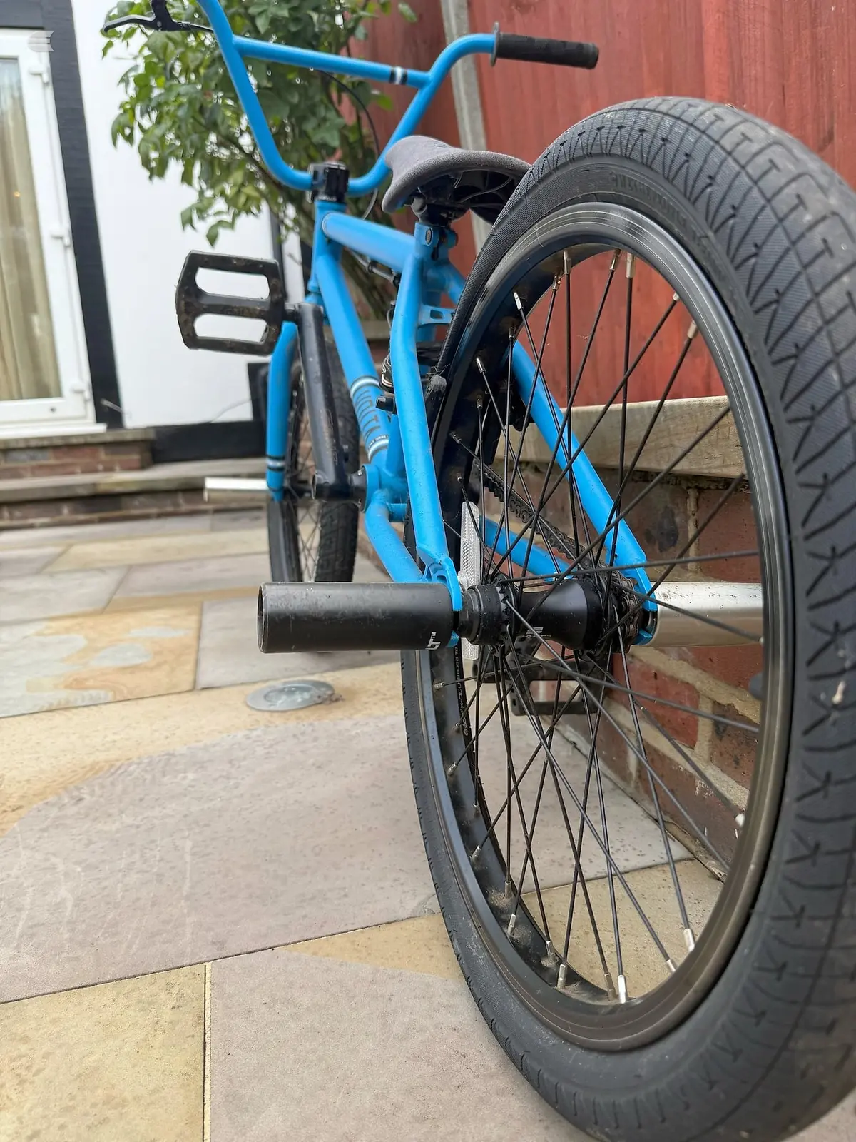 Used 2010 WeThePeople Volta BMX Bike, photo 3 of 5