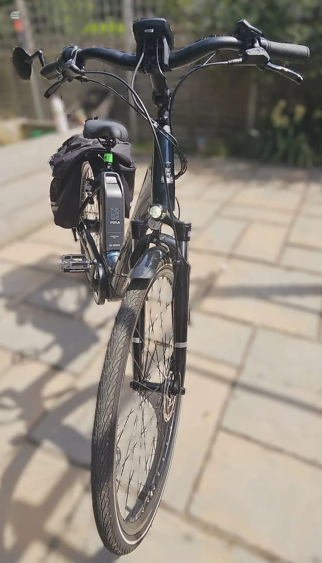 Used 2020 Raleigh Motus Grand Tour Hybrid Bike, photo 2 of 17