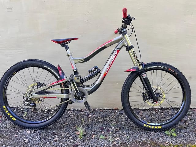 Nukeproof Scalp