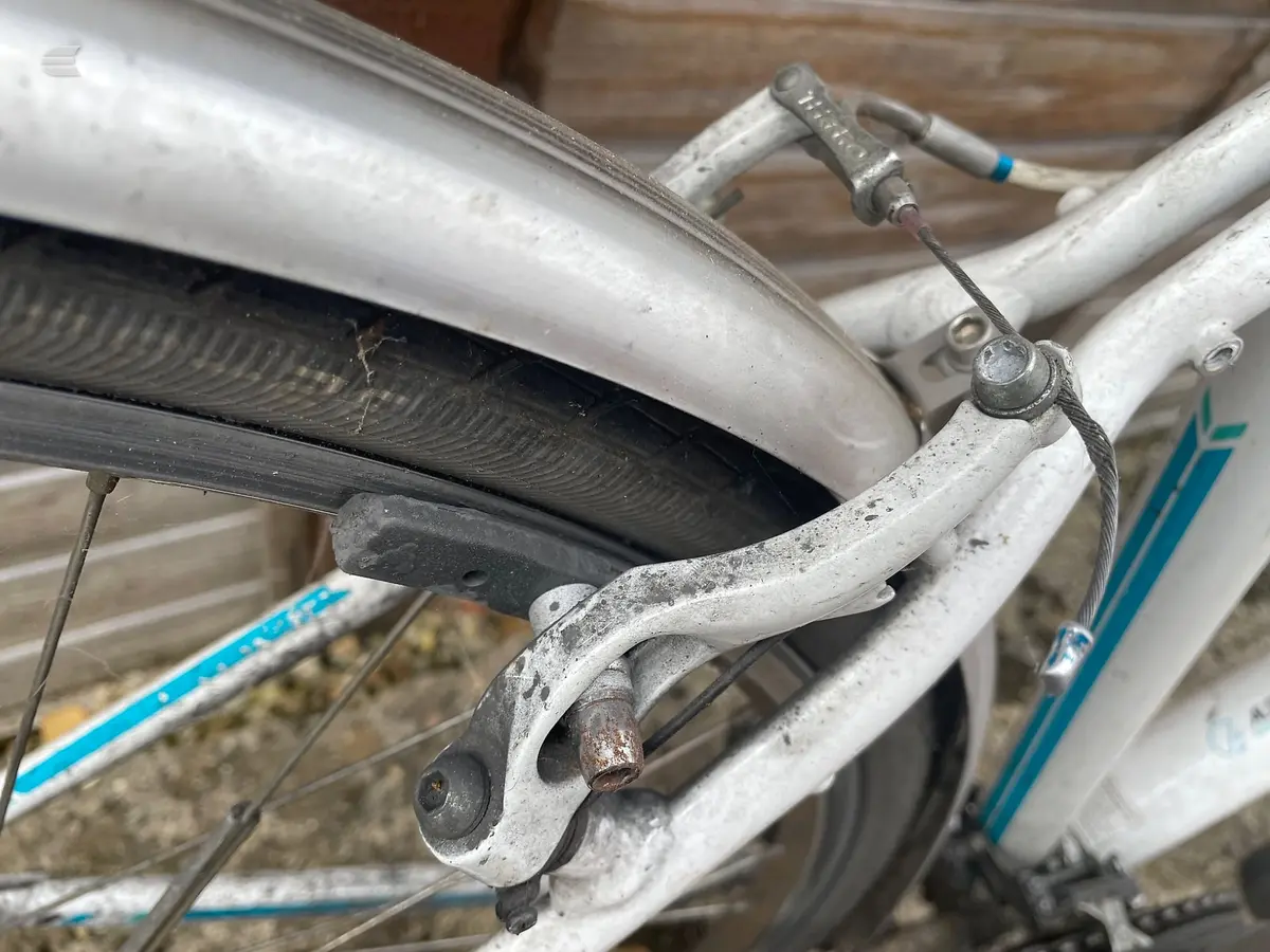 Used 2015 Trek 7.2 FX Hybrid Bike, photo 6 of 16