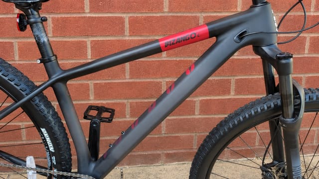 Voodoo Bizango Carbon Mountain Bike, 29er, Carbon Frame, Shimano 1x11, M Frame, photo 9 of 10
