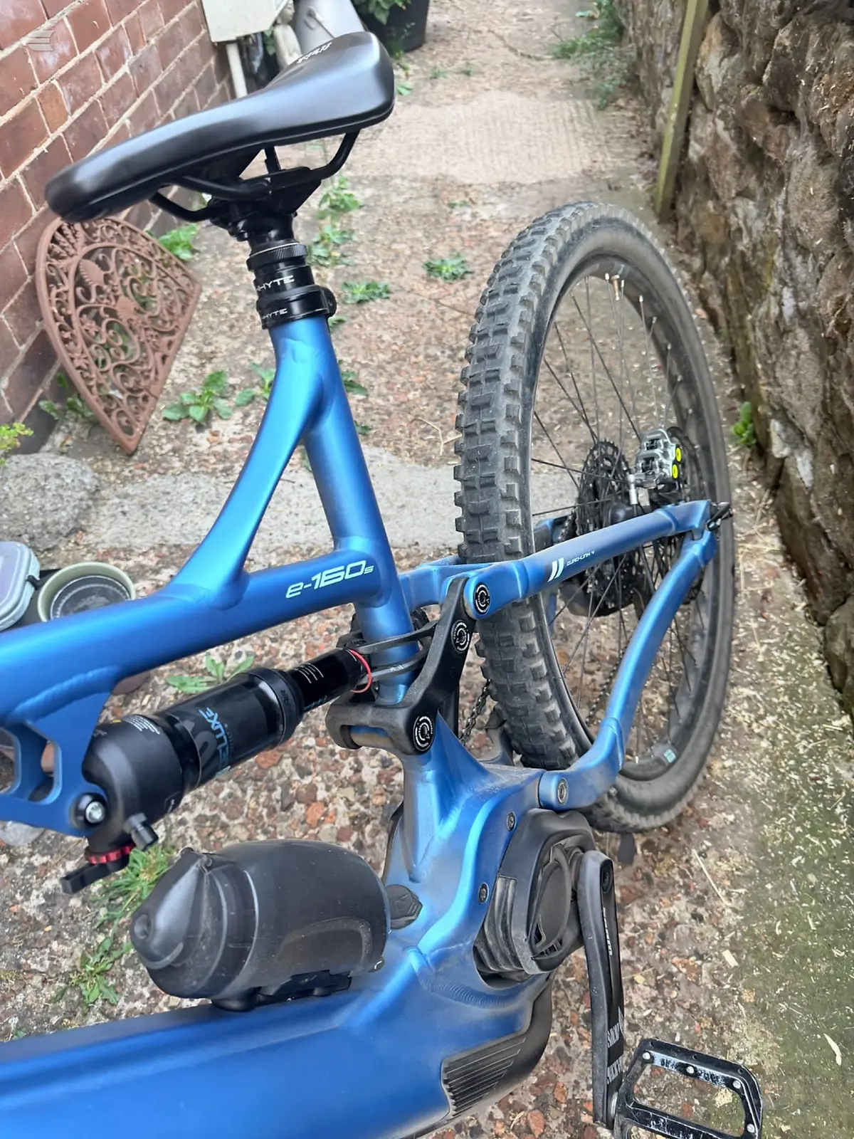 Used 2023 Whyte e160 Mountain Bike, photo 3 of 6