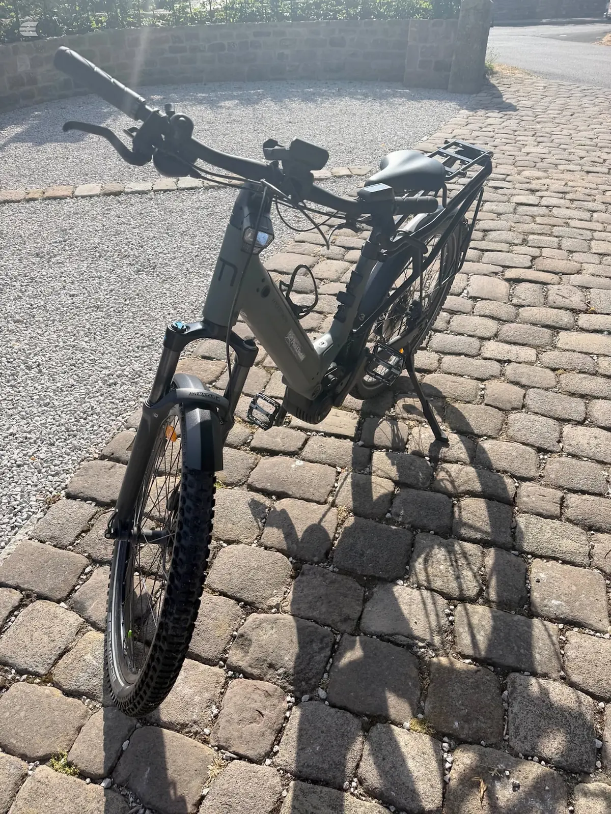 Used 2025 Moustache J. all Hybrid Bike, photo 3 of 4