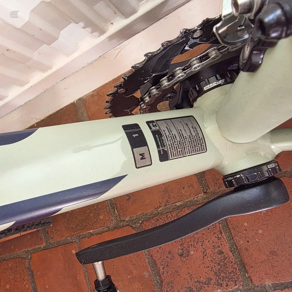 Used 2022 Giant Revolt 1 Gravel Bike, photo 3 of 13