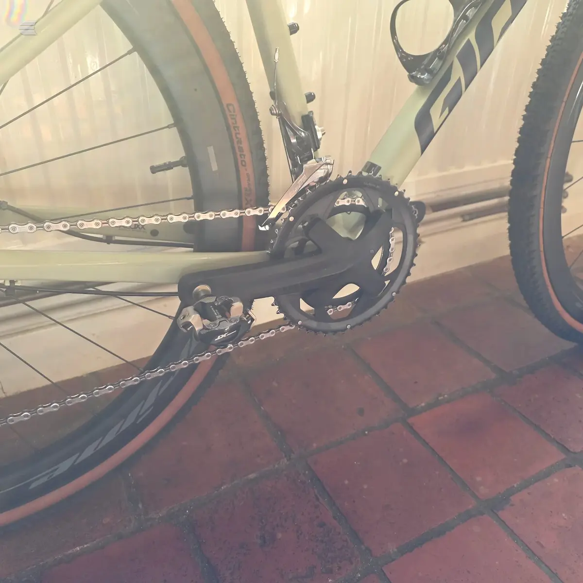 Used 2022 Giant Revolt 1 Gravel Bike, photo 5 of 13