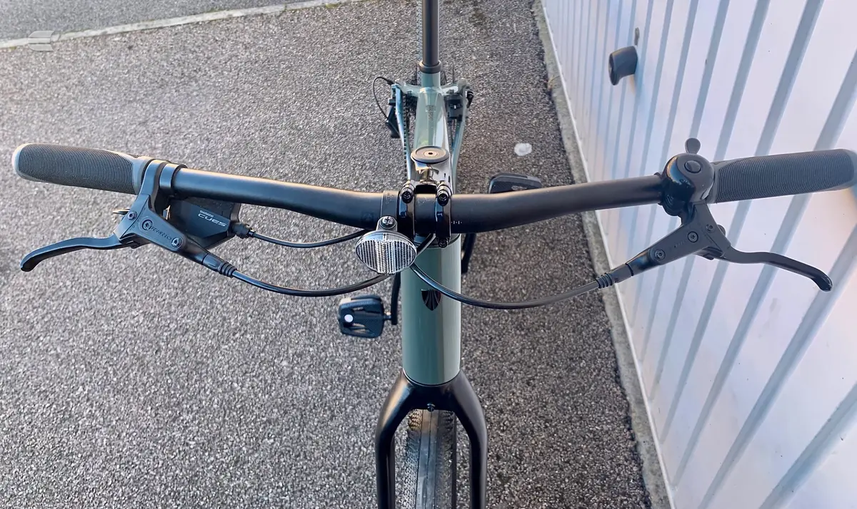 Used 2025 Trek Dual Sport 2 5 Gen Hybrid Bike, photo 10 of 12
