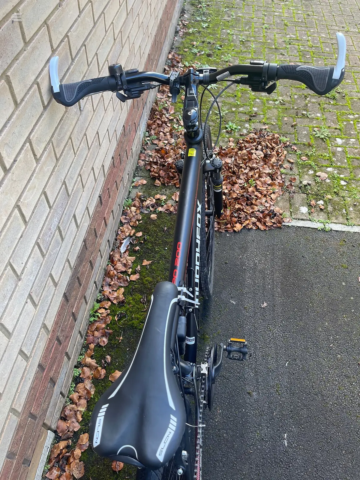 Used Muddyfox Tempo 200 Hybrid Bike, photo 4 of 5
