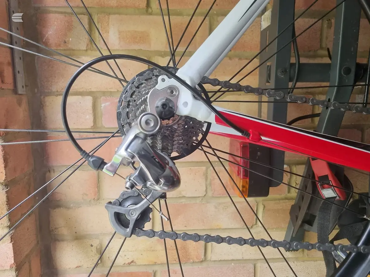 Used 2009 Trek 1.7 Road Bike, photo 3 of 7