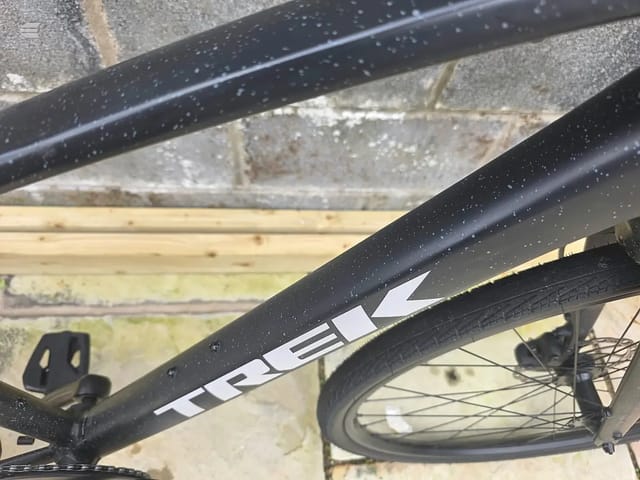Used 2027 Trek FX2 Gen 4 Hybrid Bike, photo 15 of 17