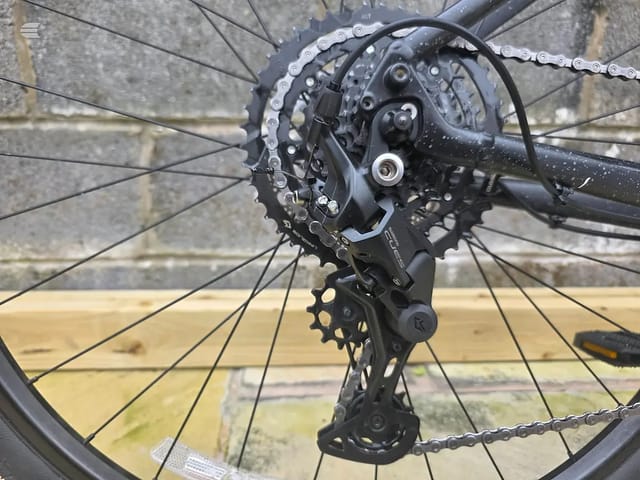 Used 2027 Trek FX2 Gen 4 Hybrid Bike, photo 10 of 17