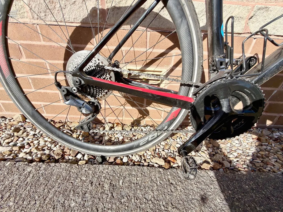 Used 2019 Giant Defy Advanced 2 Road Bike, photo 2 of 5