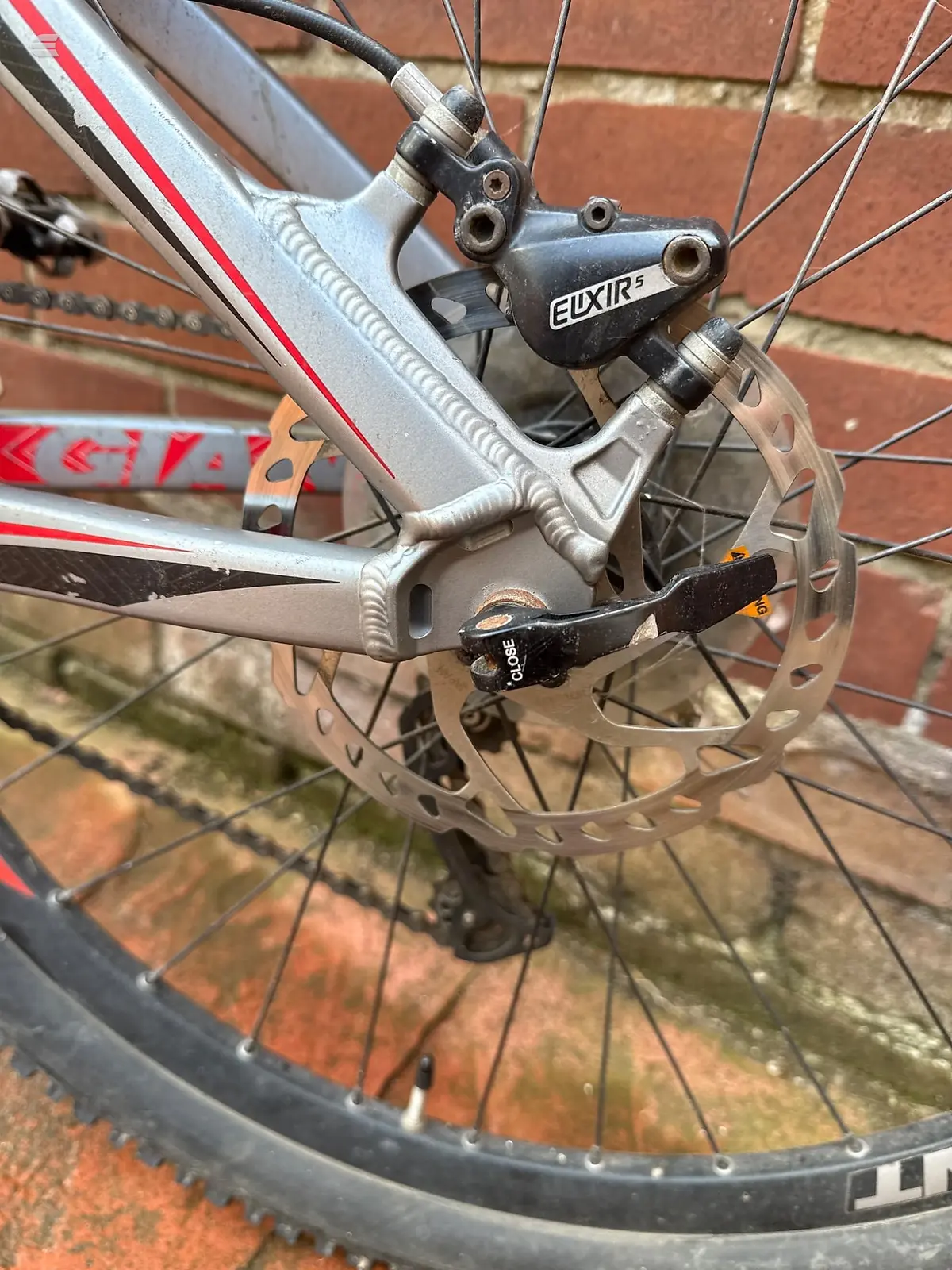 Used 2007 Giant Trance 2 Mountain Bike, photo 11 of 16