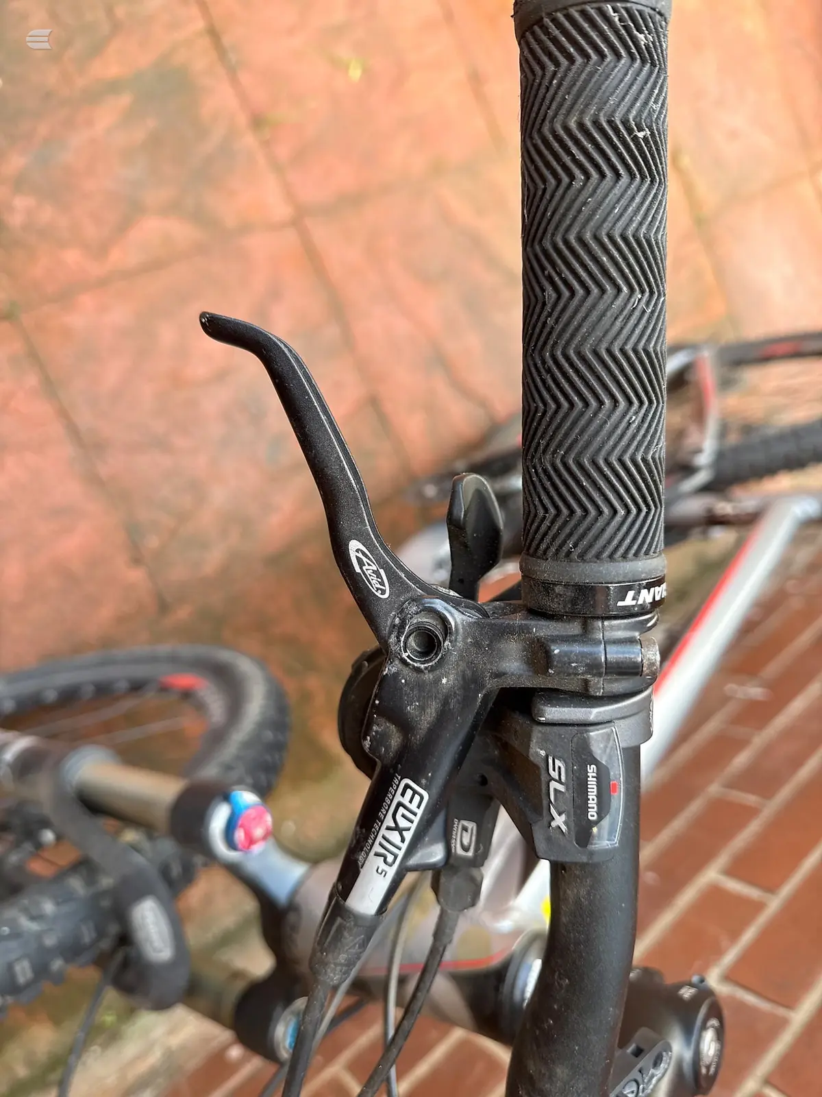 Used 2007 Giant Trance 2 Mountain Bike, photo 9 of 16