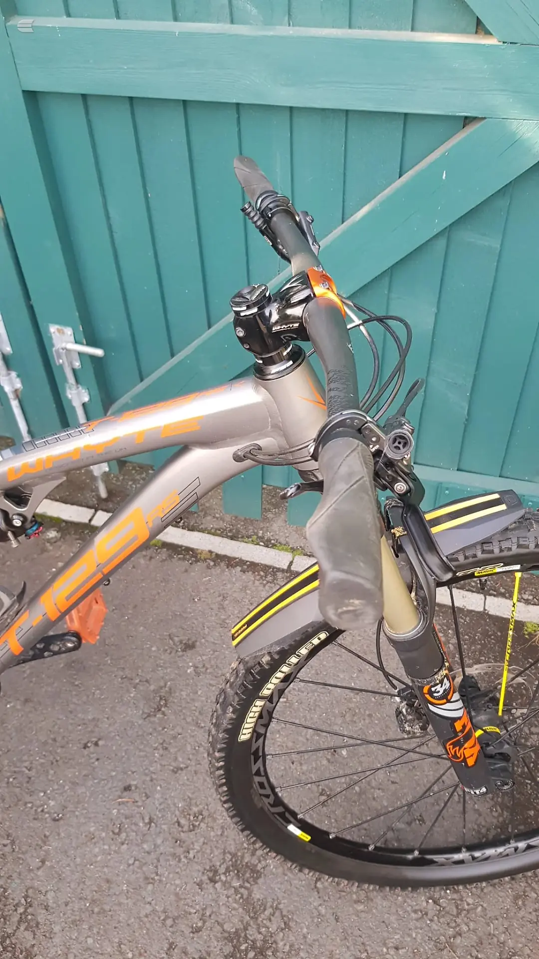 Used 2016 Whyte T-29RS Mountain Bike, photo 10 of 12