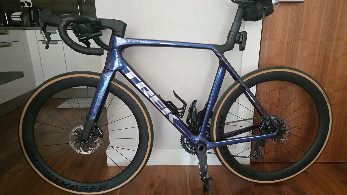 Used 2026 Trek Madone SLR Road Bike, photo 2 of 5