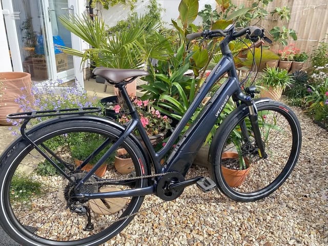 Used 2021 Specialized Turbo Como 3.0 700c -  Low Entry Hybrid Bike, photo 16 of 17