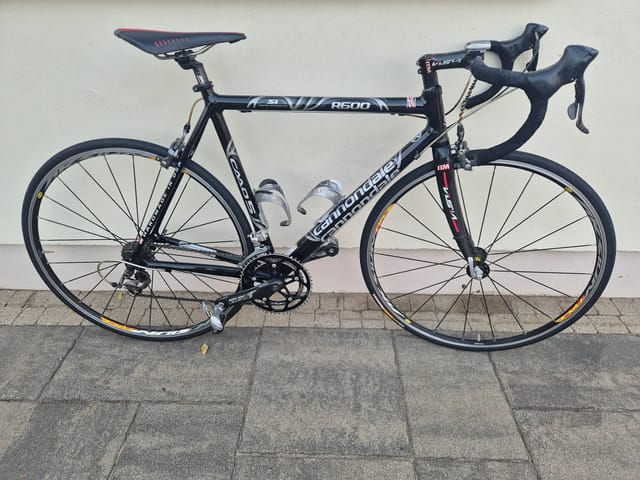 2002 Cannondale R600