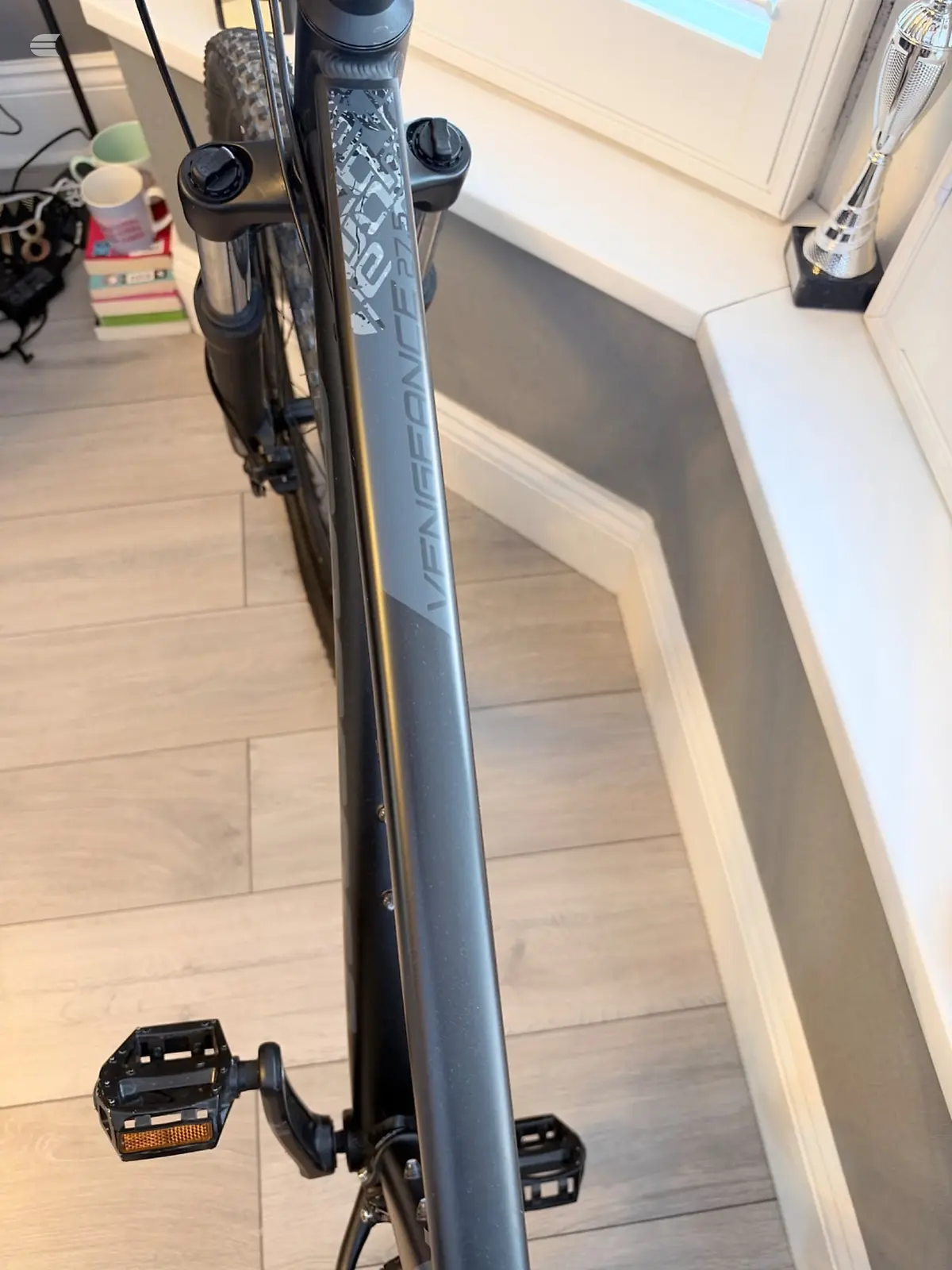 Used 2023 Carrera Vengeance Mountain Bike, photo 8 of 14