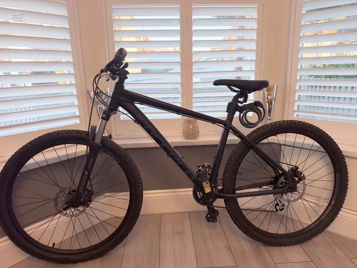 Used 2023 Carrera Vengeance Mountain Bike, photo 10 of 14
