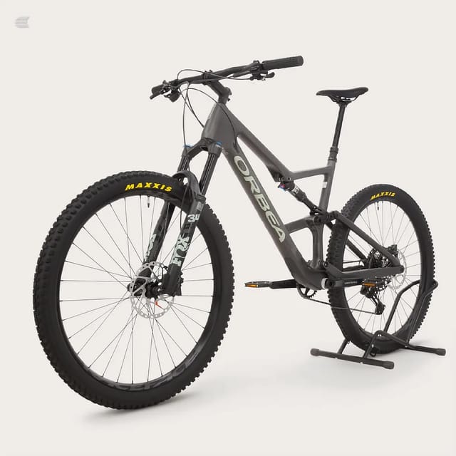 Orbea Occam M30-Eagle 29er 2023 Carbon / X-LARGE / RRP: £4,699.00 / Excellent Condition!