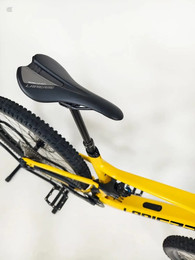 Lapierre Spicy CF 6.9 2023 Full Suspension Bike / LARGE / Very Good Condition, photo 11 of 16