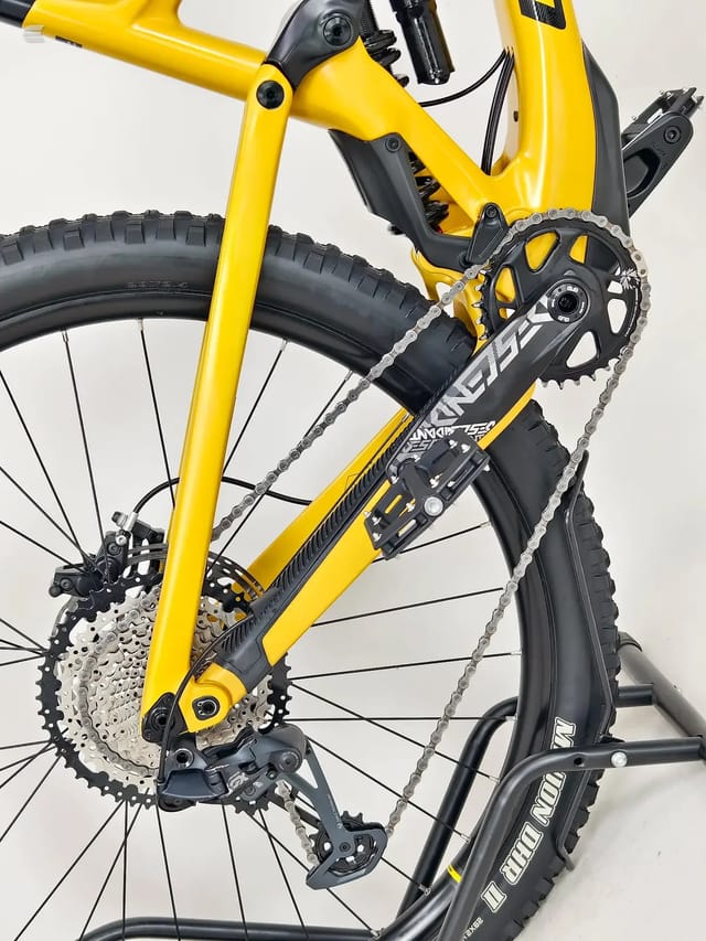 Lapierre Spicy CF 6.9 2023 Full Suspension Bike / LARGE / Very Good Condition, photo 16 of 16
