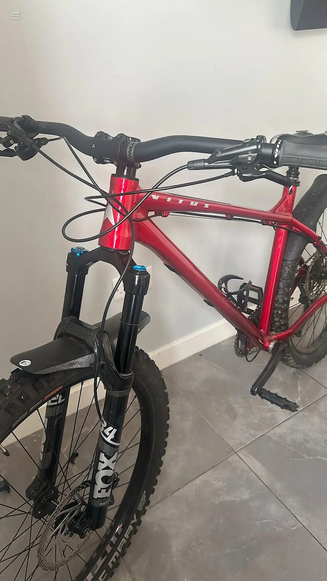Used 2021 Vitus Sentier 27 Mountain Bike