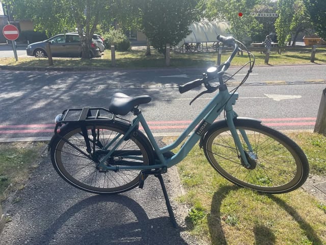 Gazelle Hybrid Electric Bike | Oxford | Cargo Rack | Excellent, photo 2 of 3