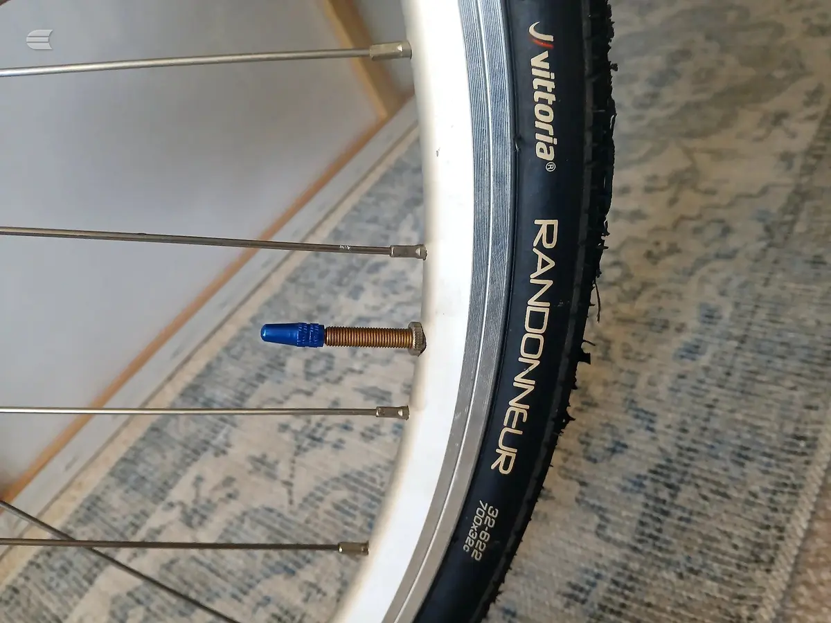 Used Cumberland Sky-Cruiser XTS Hybrid Bike, photo 4 of 6