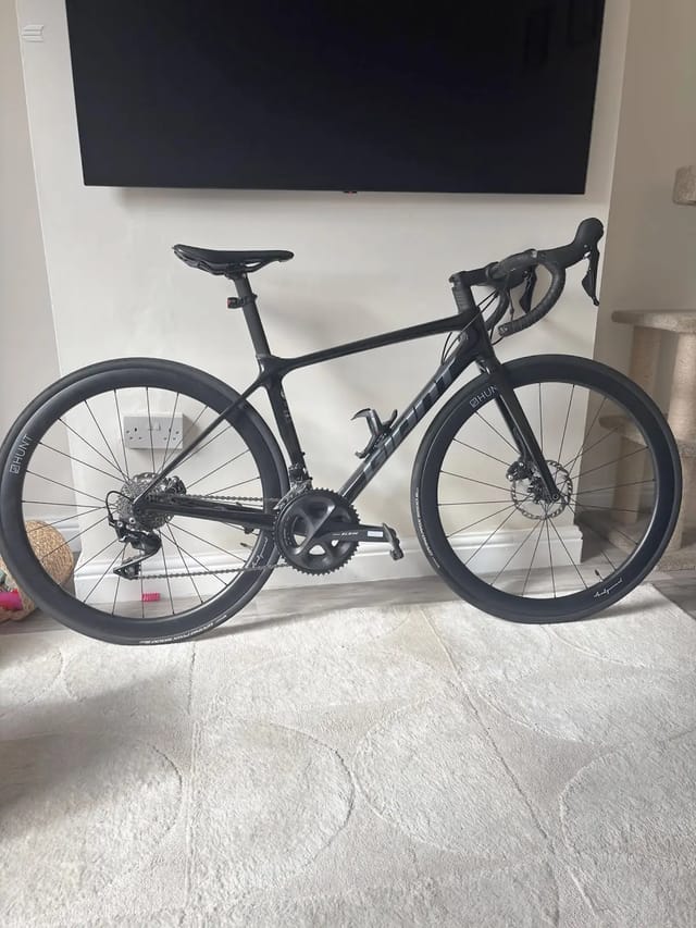 2022 Giant Tcr