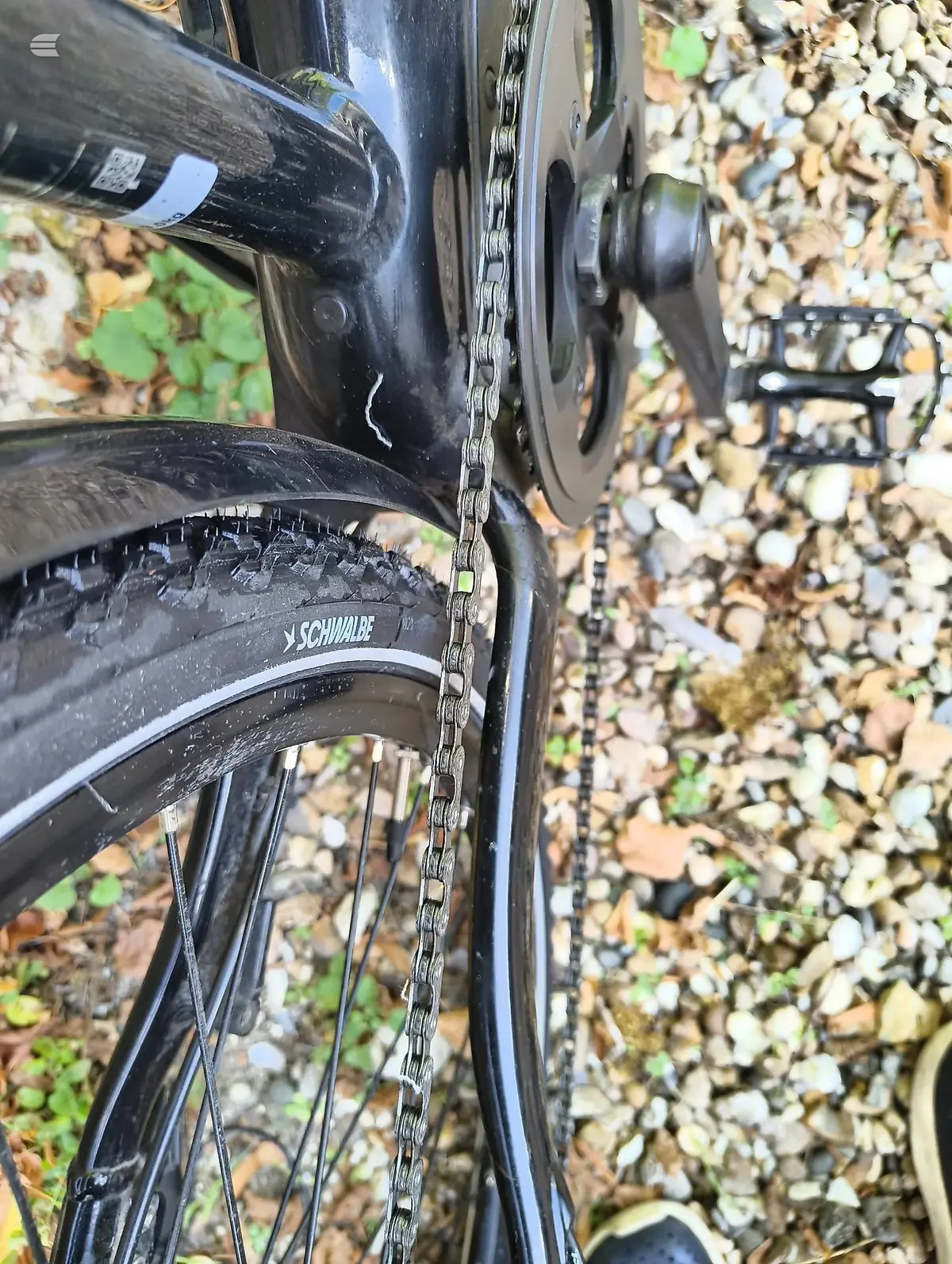 Used 2021 Giant Roam e plus Hybrid Bike, photo 5 of 11