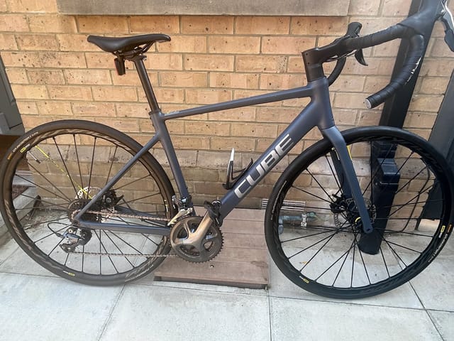 2025 Cube Attain Pro - Carbon, photo 10 of 14