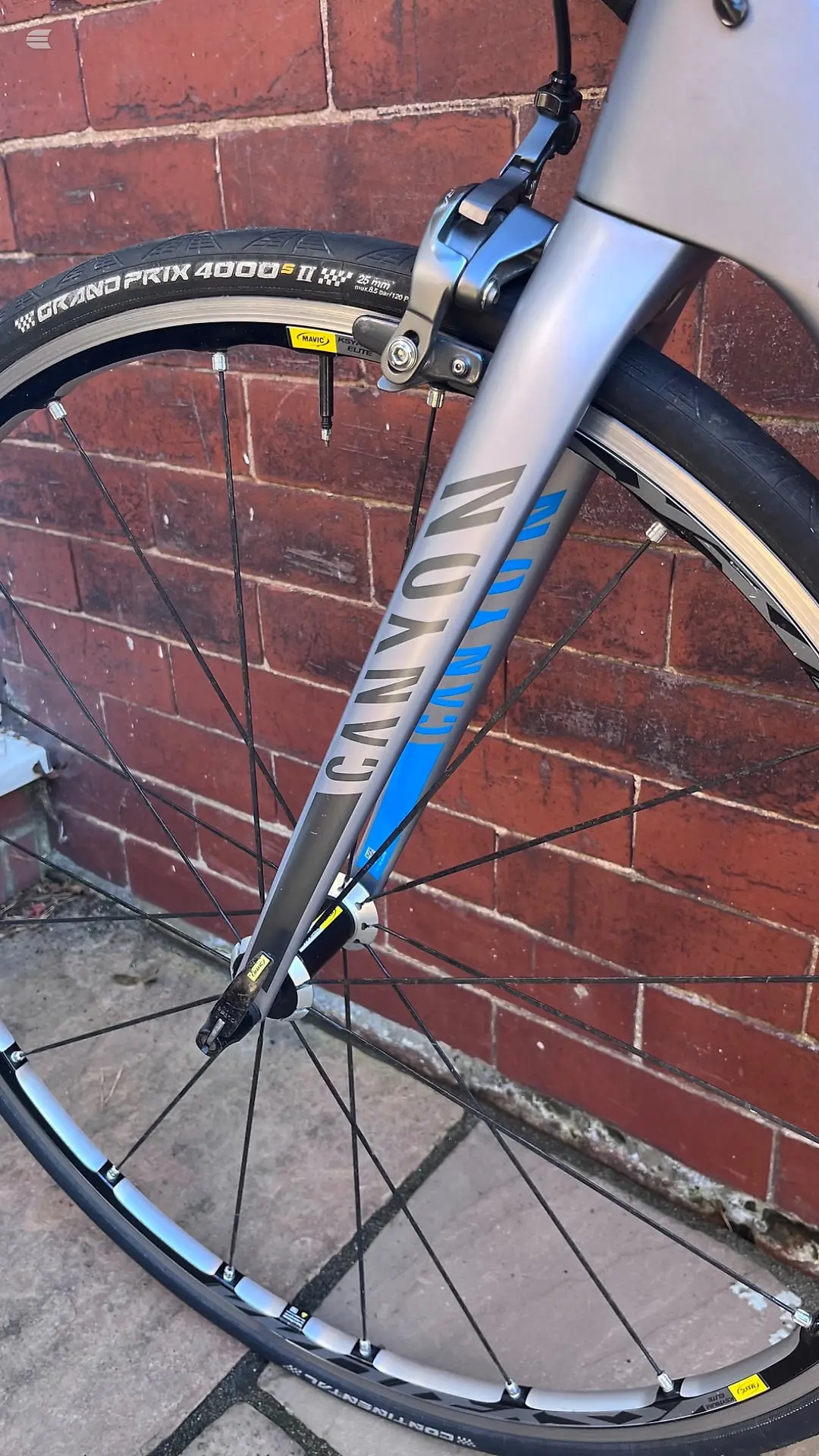 Used 2014 Canyon Ultimate cf sl 9.0 Road Bike, photo 4 of 11