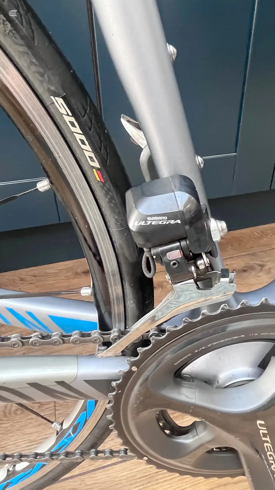 Used 2014 Canyon Ultimate cf sl 9.0 Road Bike, photo 10 of 11
