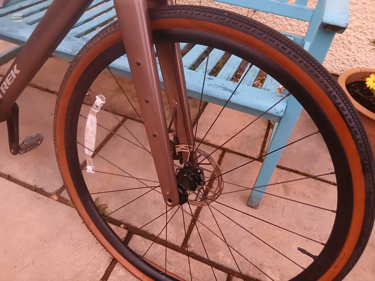 Used 2026 Trek Checkpoint ALR 5 Gravel Bike, photo 2 of 8