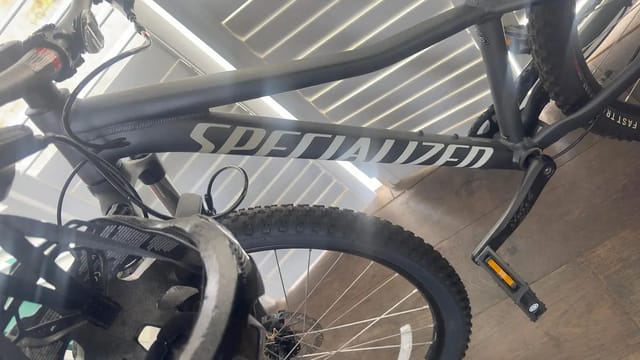 2024 Specialized Mountain Bike, photo 14 of 20