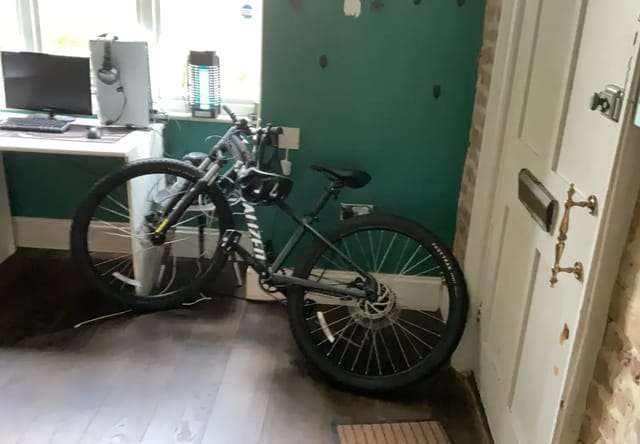 2024 Specialized Mountain Bike, photo 9 of 20