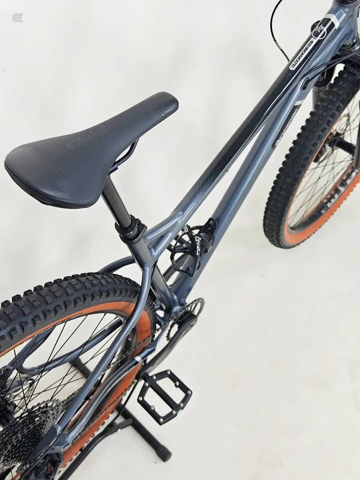 Used 2022 Orange Bikes Clockwork EVO 29 S Mountain Bike, photo 18 of 18