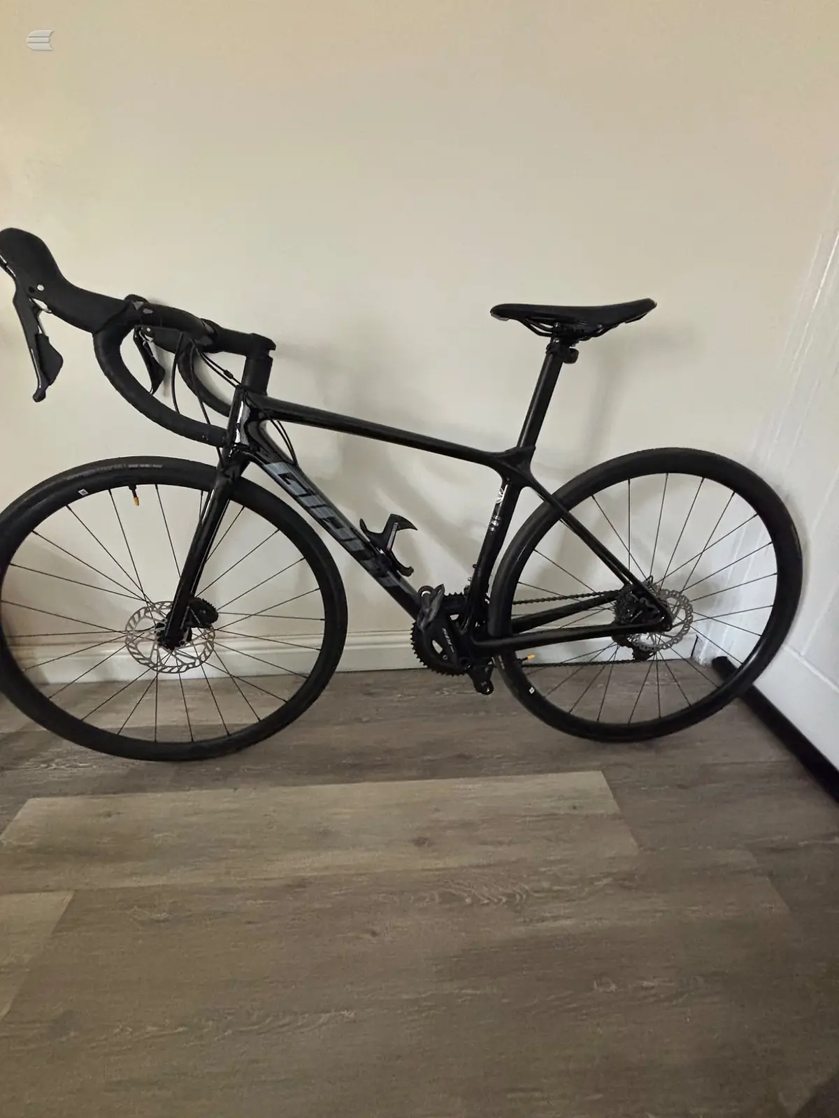 Used 2022 Giant TCR Advanced 2 Disc Road Bike