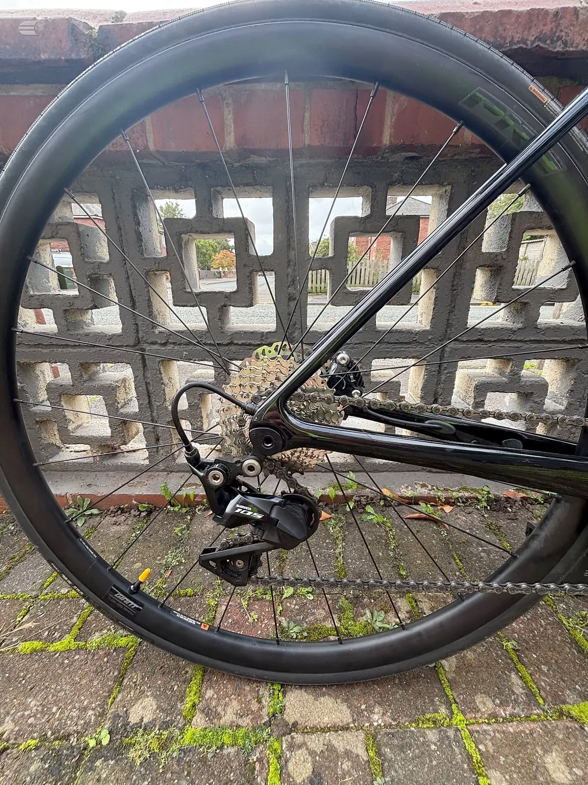 Used 2022 Giant TCR Advanced 2 Disc Road Bike, photo 3 of 14
