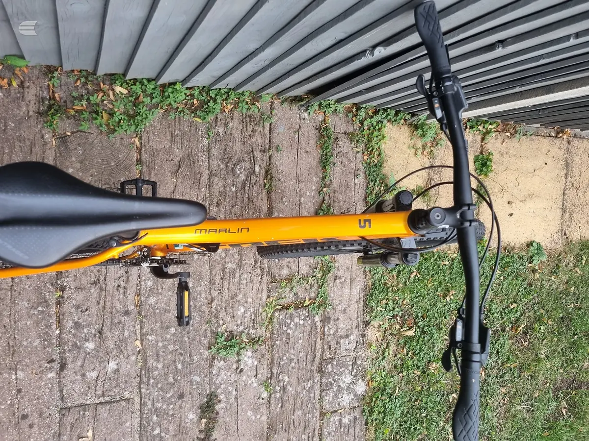 Used 2020 Trek Marlin 5 Mountain Bike, photo 7 of 9