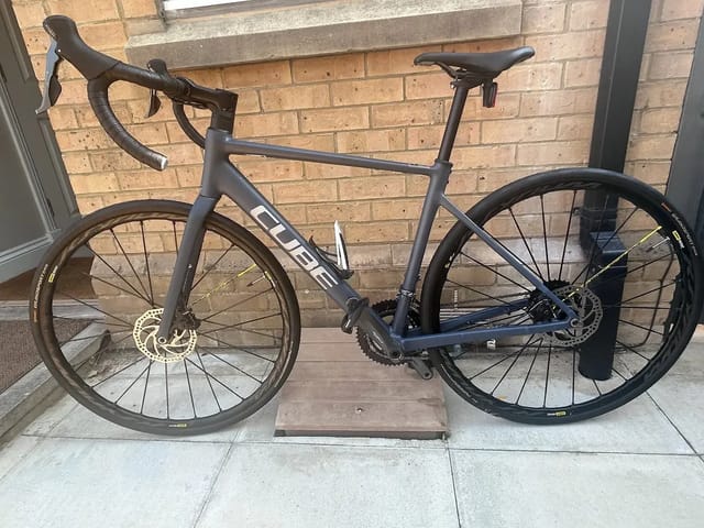 2025 Cube Attain Pro - Carbon, photo 3 of 14