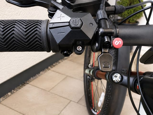 Galaxy X1 Electric Mountain Bike, 750W Mid-Drive, 20in, photo 4 of 10