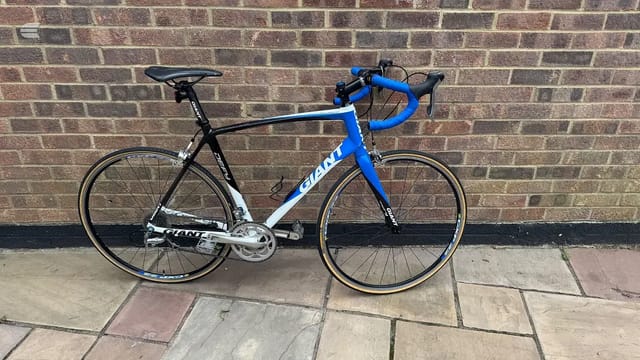 Giant Defy