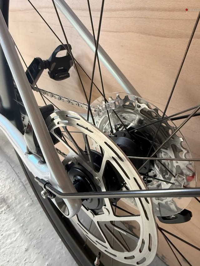 2024 Specialized Roubaix SL8 Expert, photo 6 of 12