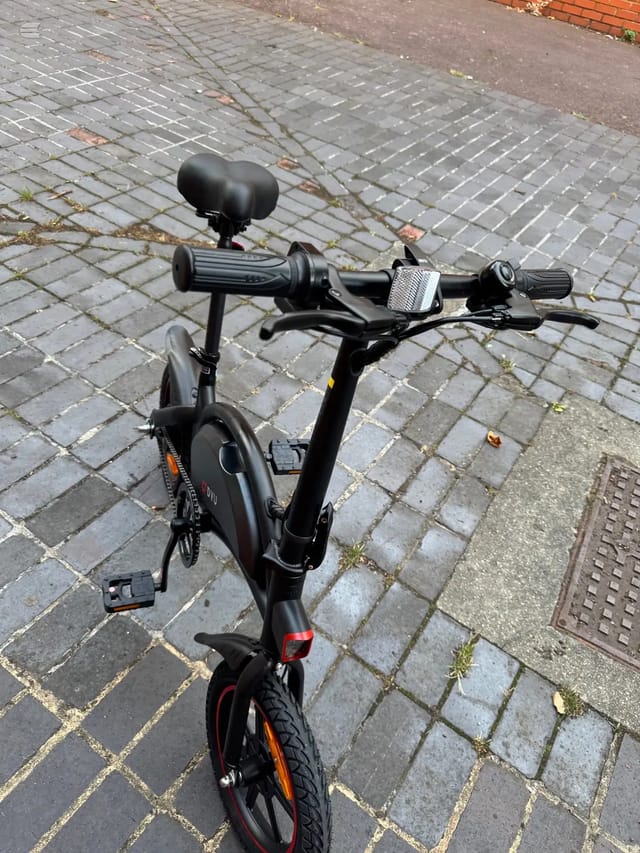 DYU D3F 14” Folding Electric Bike – NEW, Excellent Condition, photo 6 of 7
